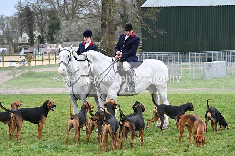 WJ7_7759 - Meet