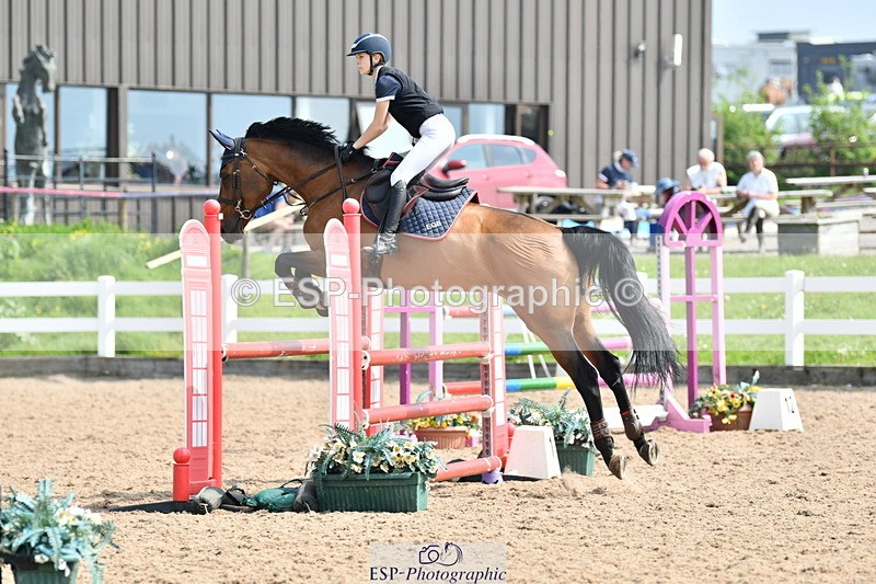 240511A-110811-11986 - Cls 29 1.05m National Am Quali