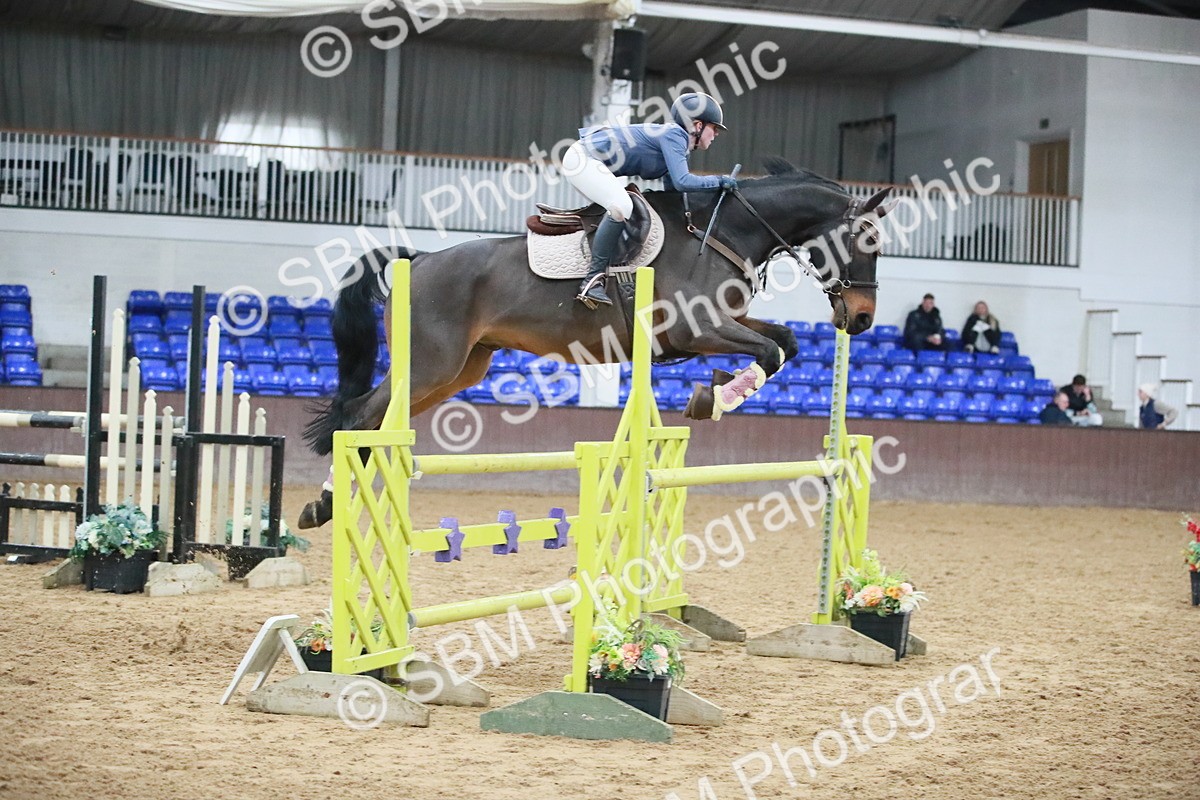 SBM_001251 - Class 4 - Senior Newcomers - 1.10m Open