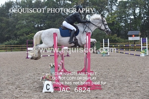 JAC_6824 - CLASS 19 SUN Pony Foxhunter/ 1.10m Open