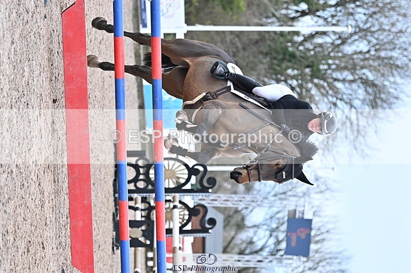 241127-123827-00520 - Cls 04A&B Snr Newc & 1.10m Open