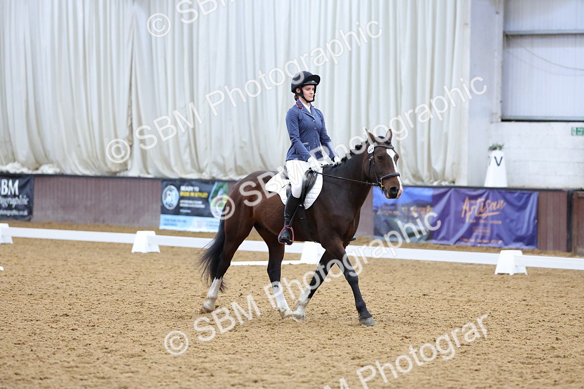 SBM_000504 - Class 2 - Intro 3 - Championship 9.54-10.50