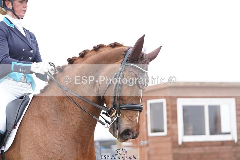 250404-100600-04188 - 011-Jessica.Davies-Kadanz.II