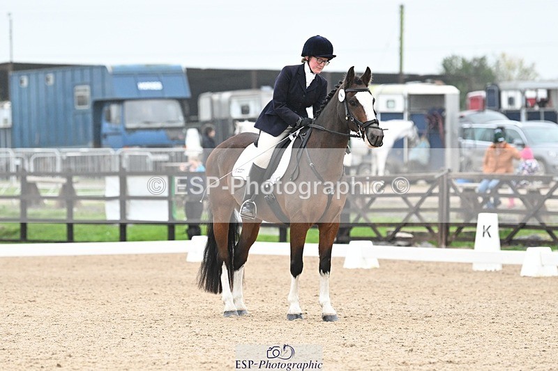 241103-103723-00375 - Intro 3 - 9.40 to 10.40