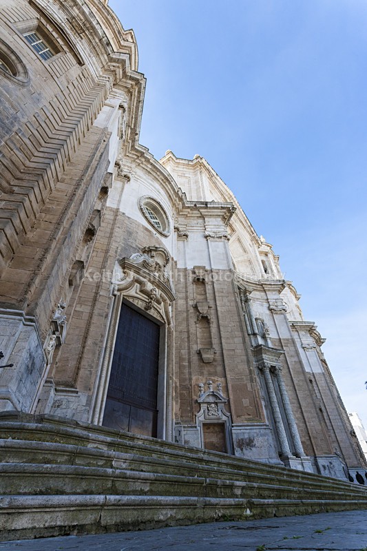 YR6M9620 - Worldwide