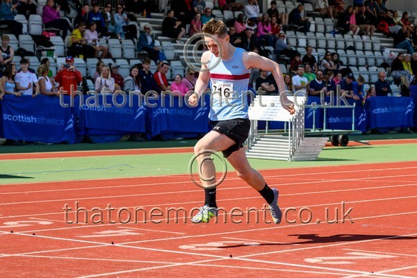 Age25SAT-916643 - Track Male