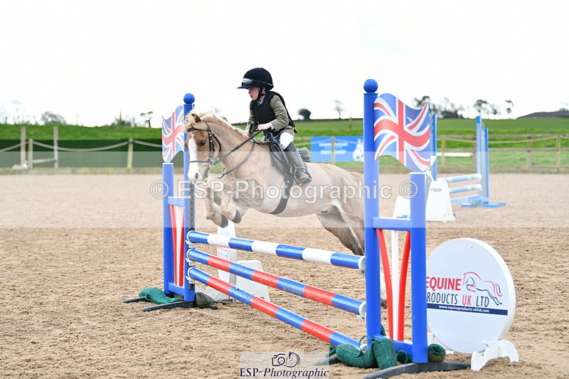 240310A-111014-02187 - Cls 16+17 Club and Schools 70cm