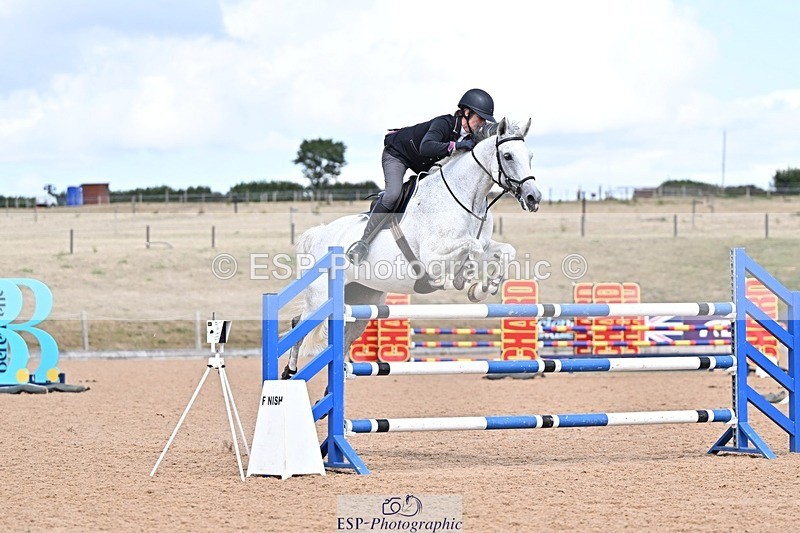 260819-144028-01183 - Cls 6 Foxhunter and 1.20m