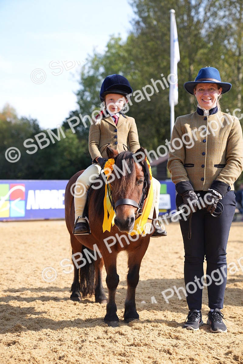 SBM_61489 - J1 - Mini Tour Junior Pony Lead Rein 30cm Championship