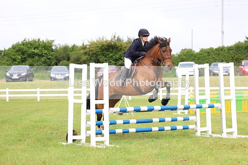 3E7A6469 - Class 8: Junior 90cm