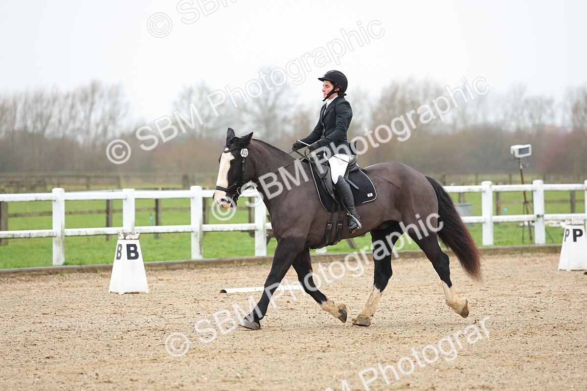 SBM_002939 - Class 6 - Novice 4