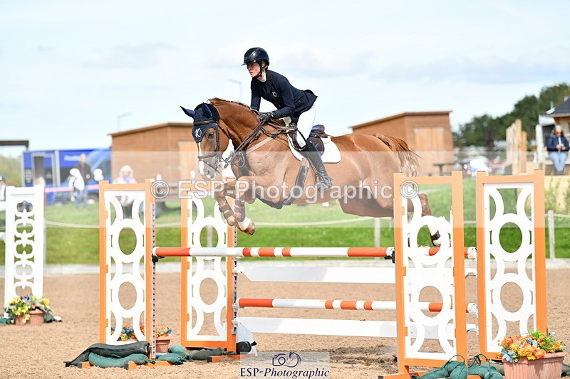 240914A-123753-07049 - Cls 15-S Snr Foxhunter