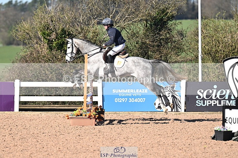 260318B-101222-00050 - Clear Round & Brit Nov 90cm