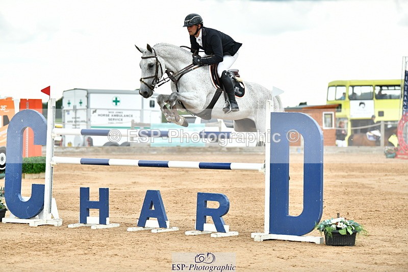 230720A-155735-04107 - Cls 9, 2 Star Big 1.40m Start to break