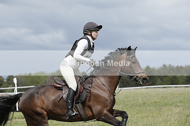 BVHT 140517  NXC -364 - Class 2 XC Novice 14/05/17