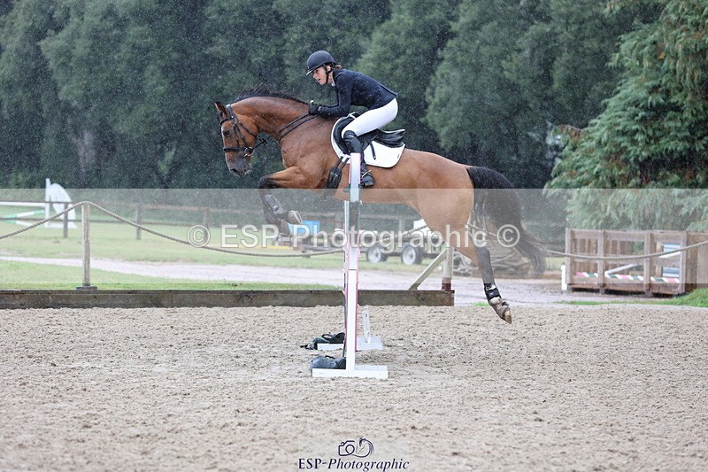 250831A-104636-09395 - Cls 41 1.05m Amateur Quali and Open