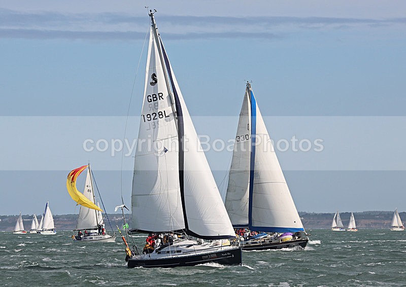 130601 GBR1928L WT7A8148 - ROUND THE ISLAND RACE - 1st June 2013