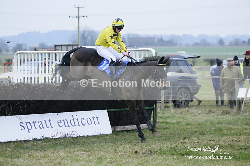 PtP 230122 821 - Cocklebarrow Races - Heythrop Hunt - 23/01/22
