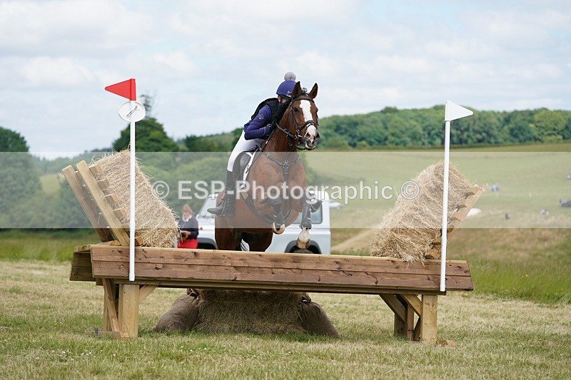 240630X-145242-9595 - 405-Georgie_Down-MIDDAY_GRACE