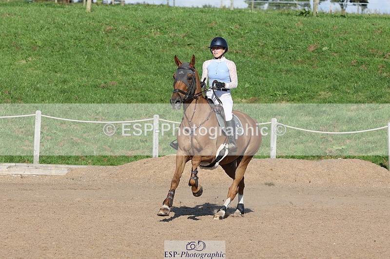 230915A-162828-03185 - Cls 6 Snr 1.05m Derby