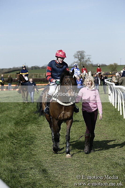 PtP 250317 157 - V.W.H. Hunt Point-to-Point Siddington 25/03/17