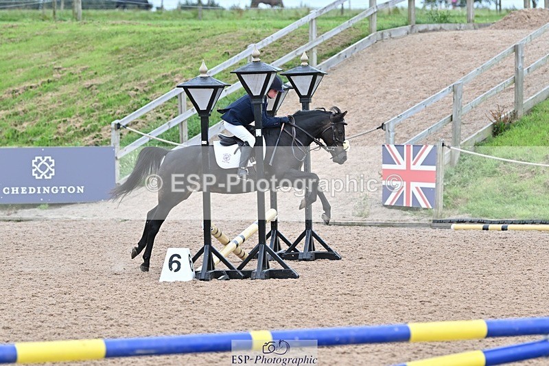 240813-160959-00172 - Clear round & 60cm