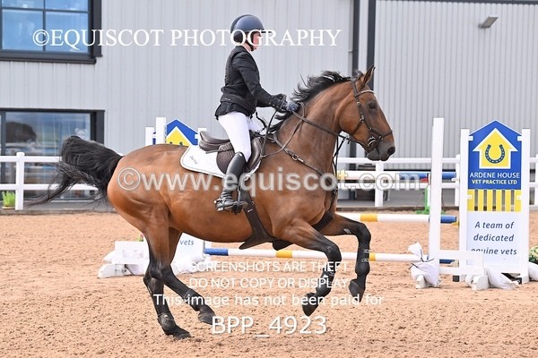 BPP_4923 - CLASS 7 THURS Redpost Equestrian Senior Foxhunter/1.20m Open