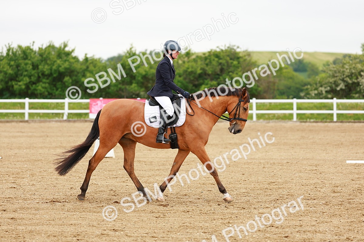 SBM_005338 - Class 16 - Novice 6
