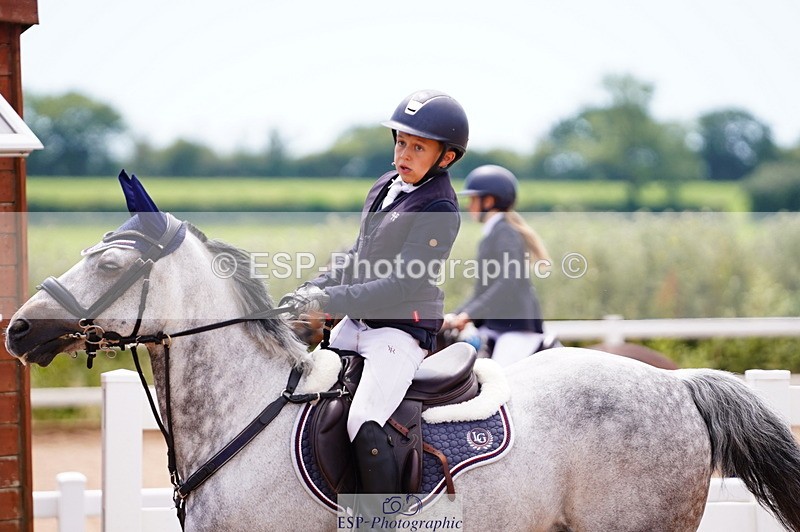 240629A-130658-05572 - Cls 18 Newcomers and 1m Open