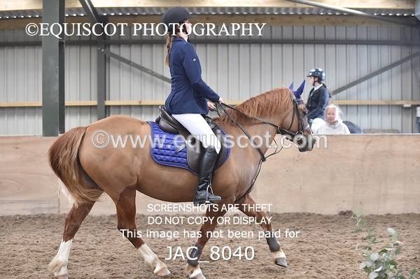 JAC_8040 - CLASS 4 NOVICE 50CM