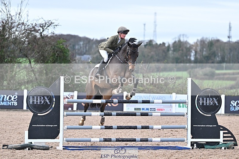 251126-134659-00630 - Cls 5 Foxhunter and 1.20m
