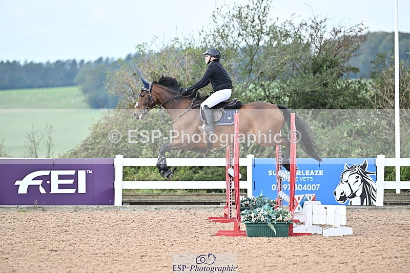 241004A-123359-01912 - Fri 09 95cm Amateur Quals