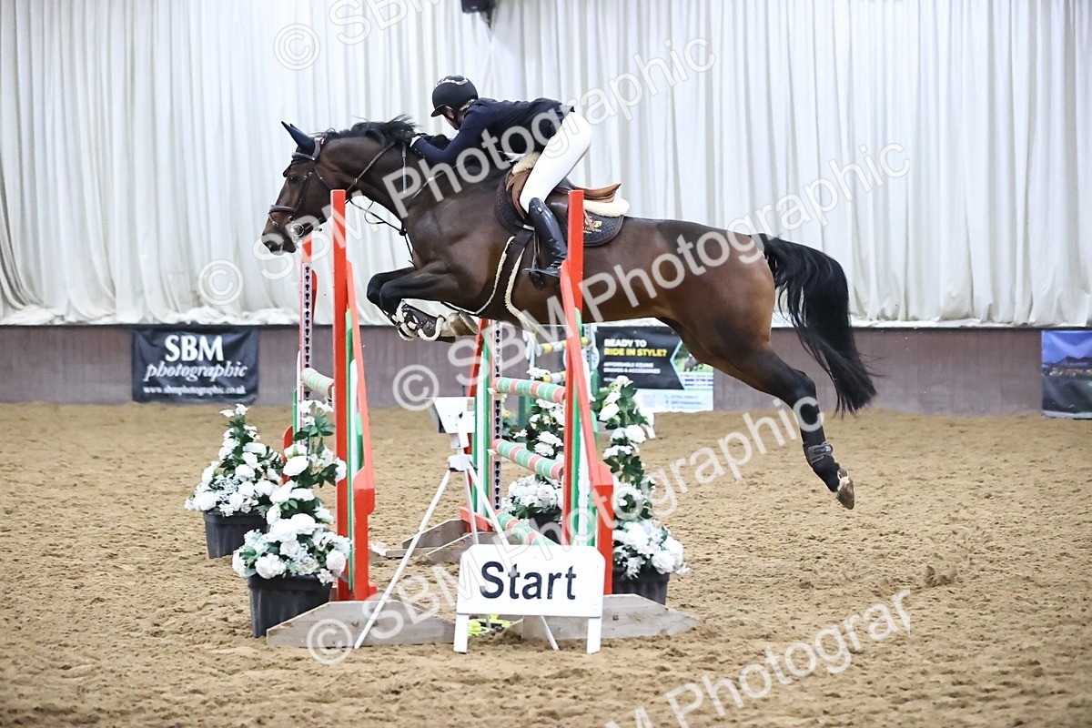 SBM_007711 - Class 19 - Senior Newcomers 1.10m