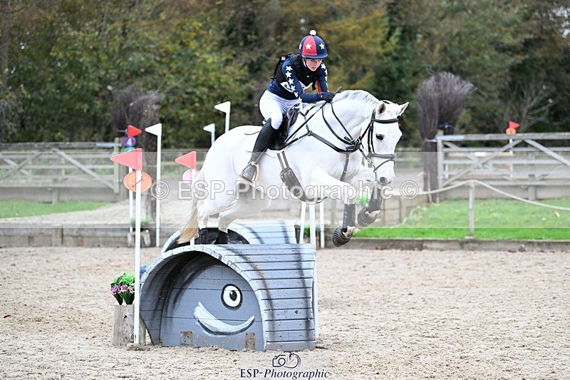 241117-143338-04634 - Cls 3 90-95cm 14.00 to 15.00