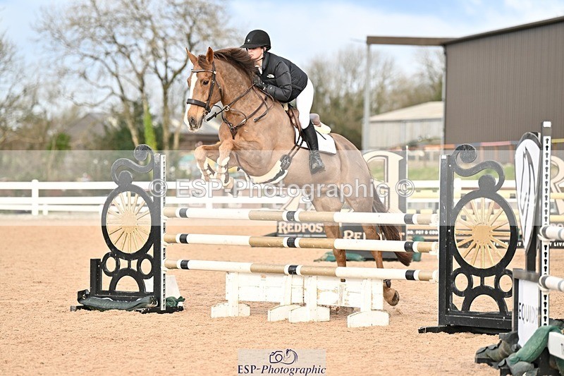 241208-132029-01747 - Cls 21 Newcomers and 1.10m Open