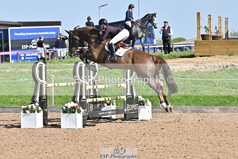 240509A-094943-00677 - Cls 8 Foxhunter