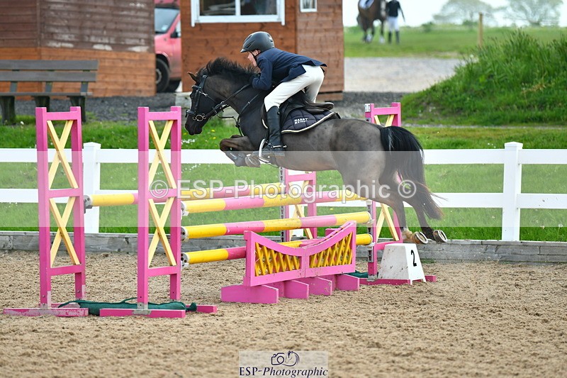 230514A-104552-02319 - Cls 22 Pony Discovery & 90cm Open