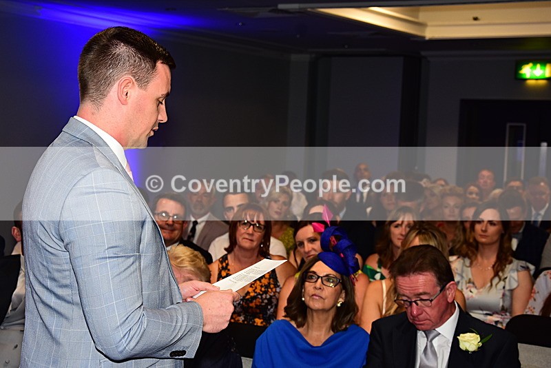 CON-549 - Toni & Liam