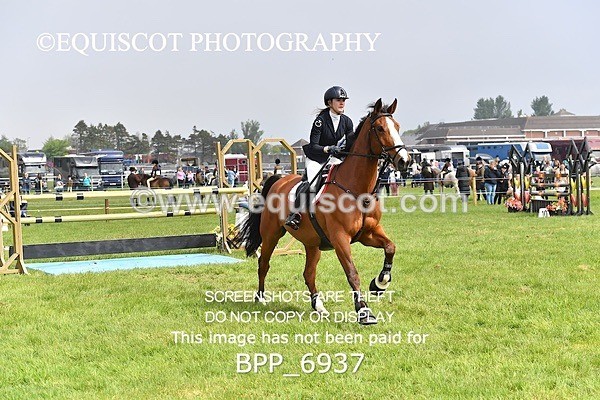 BPP_6937 - CLASS 3 RHS Fox Champ Qual (1.20m)