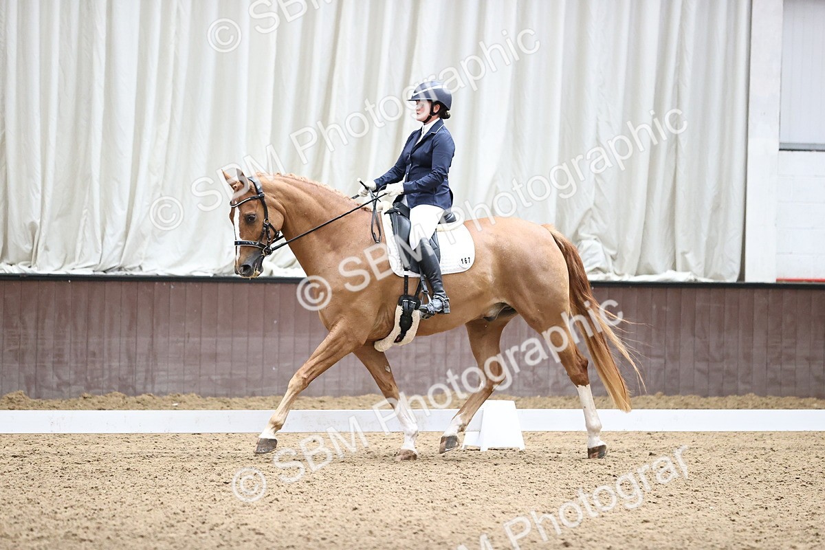 SBM_002375 - Novice 4 - 13.38-14.30