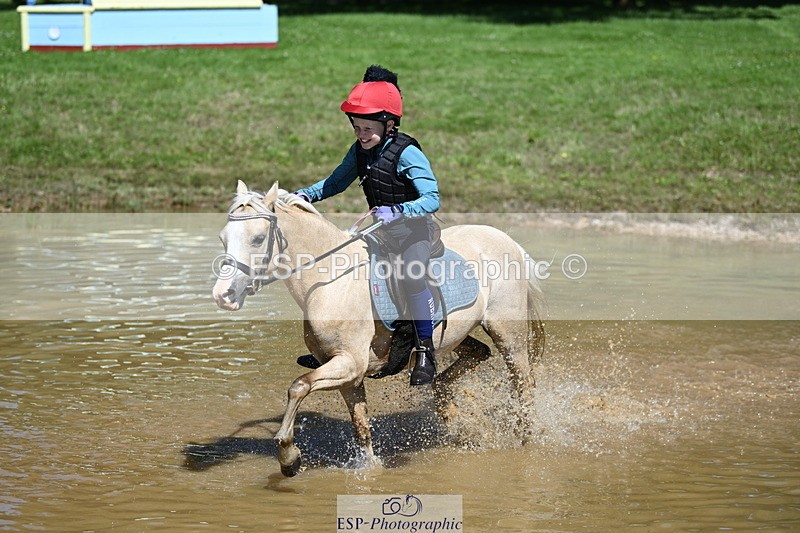 240728B-112131-00960 - Theo's Group XC