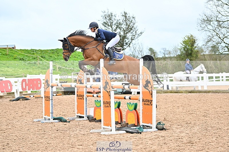 240501A-135545-00898 - Cls 8 Snr Foxhunter and 1.20m Open