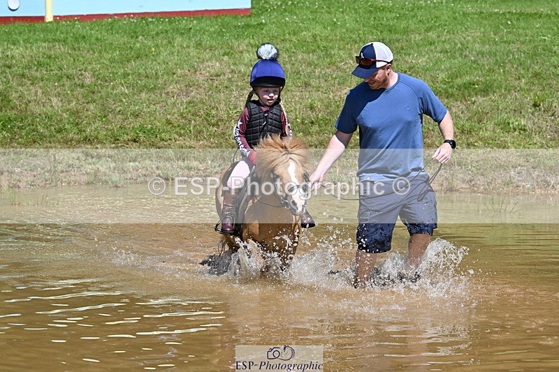 240728B-111456-01265 - Gemma's Group XC