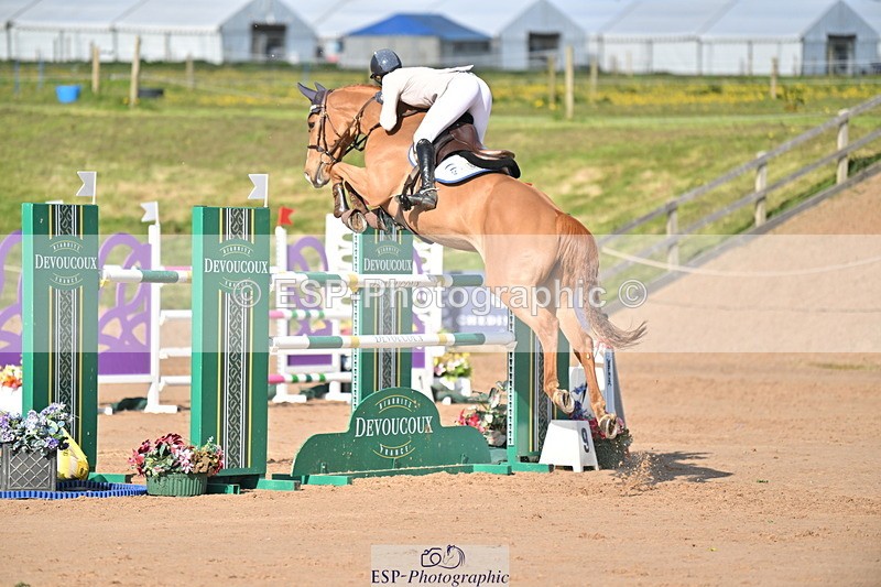 240420A-165654-12525 - Cls 11, 2 Star Big Tour 1.40m