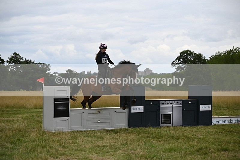 WJ6_4803 - Time at Jump 13:04 to 13:34