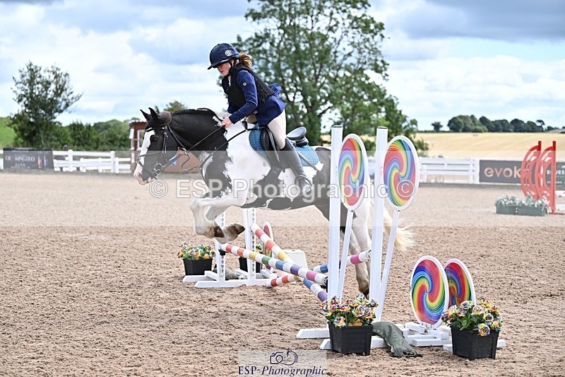 250729-150858-00084 - Clear Round and 60cm