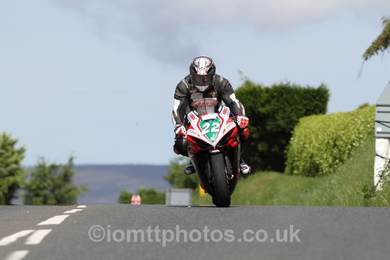 Dave Moffitt Jhs Racing Suzuki / JHS Racing - Bikenation Lightweight TT
