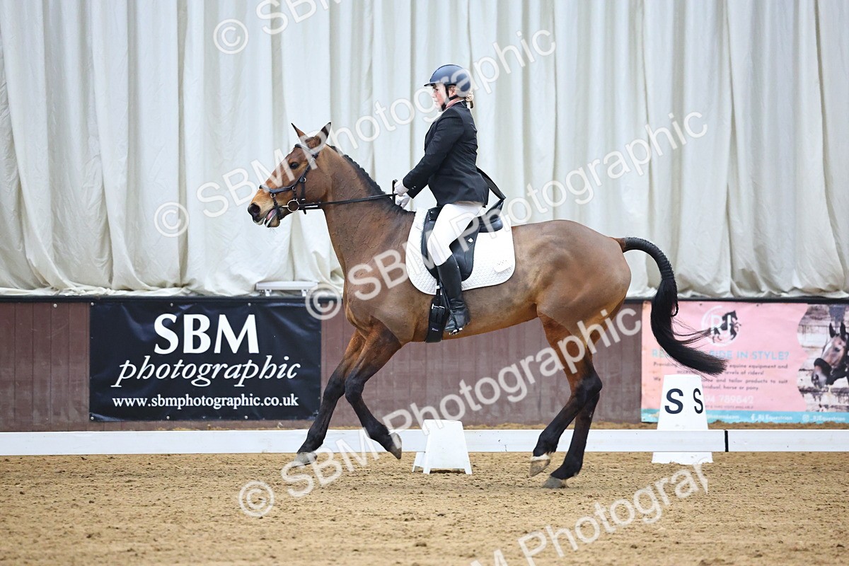 SBM_006908 - Class 17/14 - Novice & prelim FSM