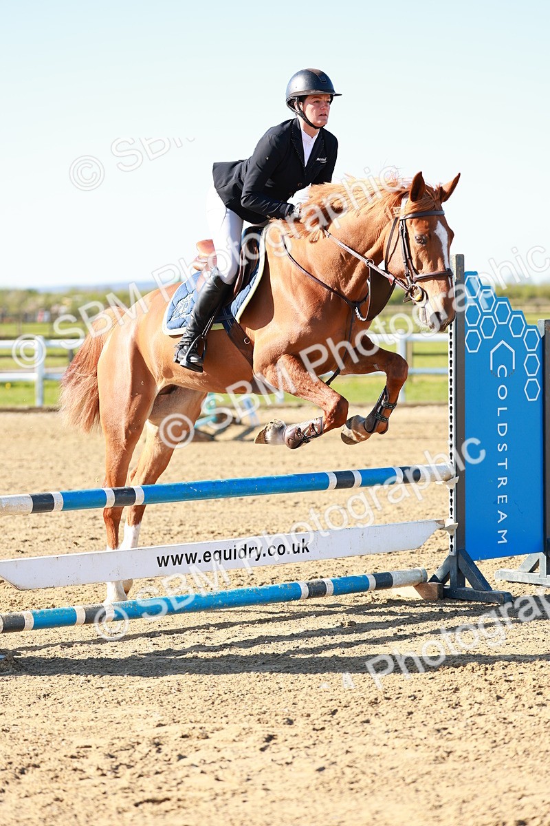 SBM_000329 - Class 1 - Clear Round