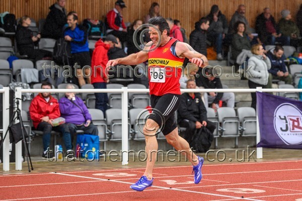 ComMast25-910261 - Track Male Set One